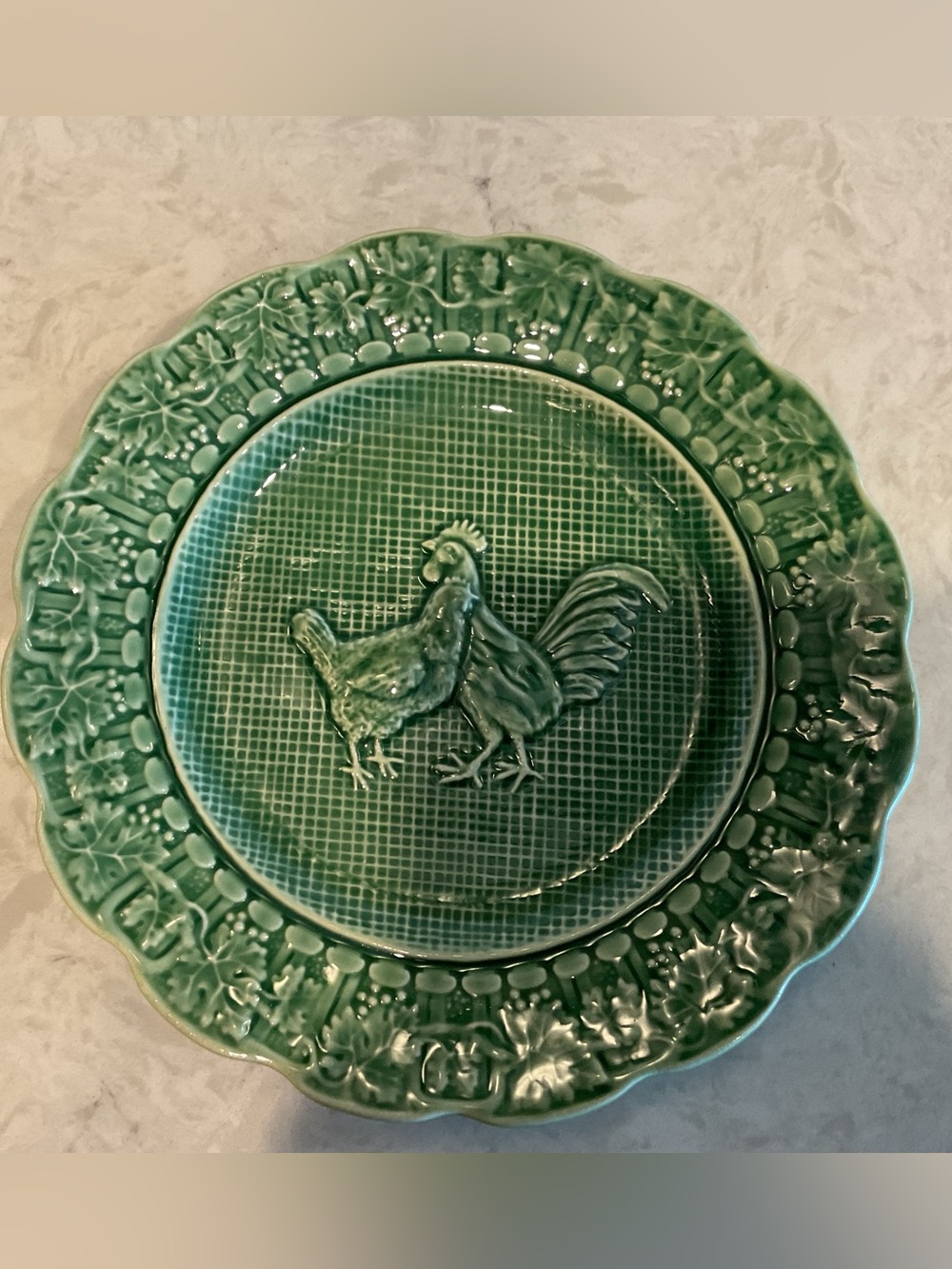 Bordallo Pinheiro Green Ceramic Rooster Plate 8” Diameter